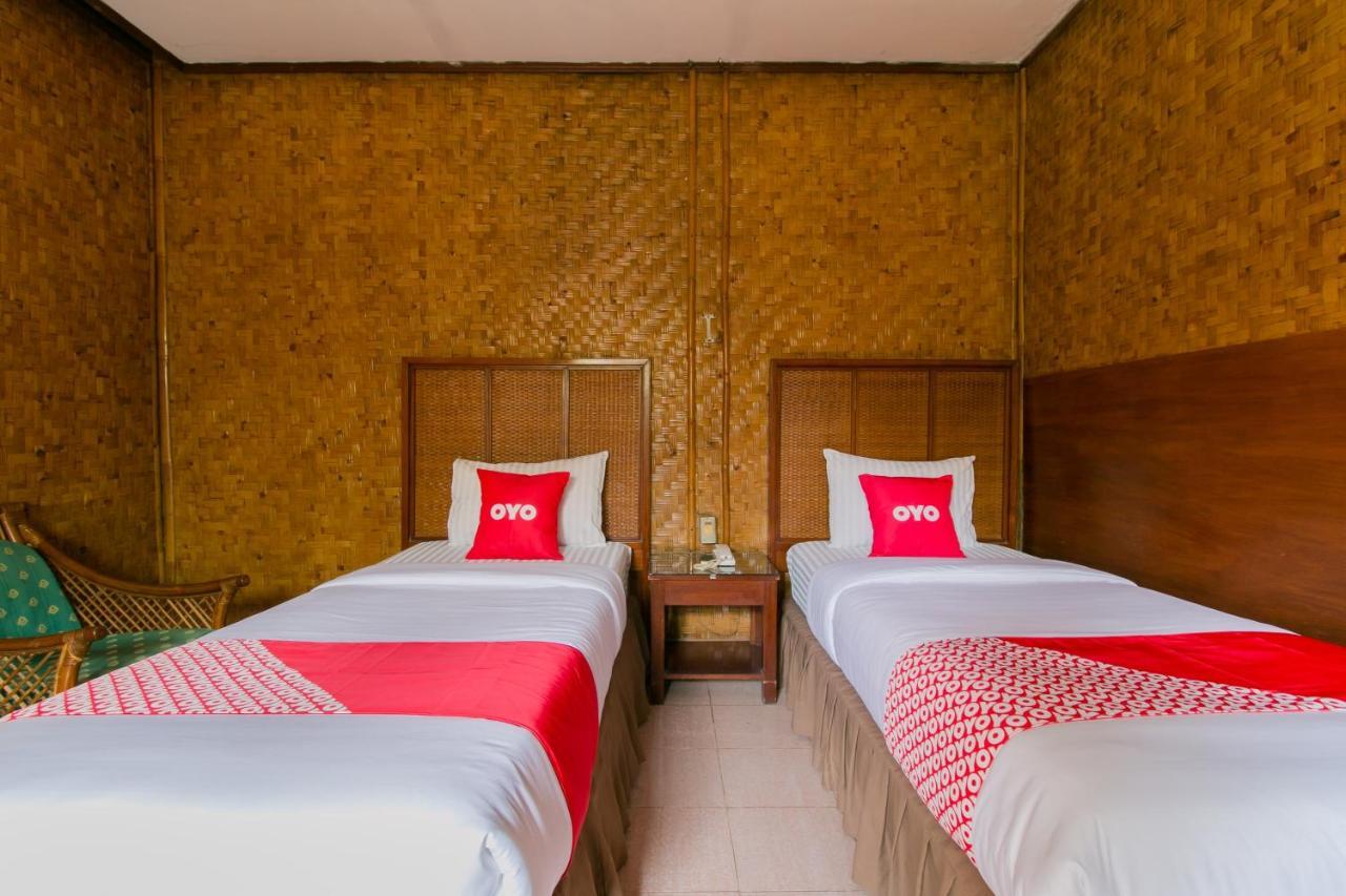 Oyo 1924 Hotel Rafflesia Sukabumi Exterior foto