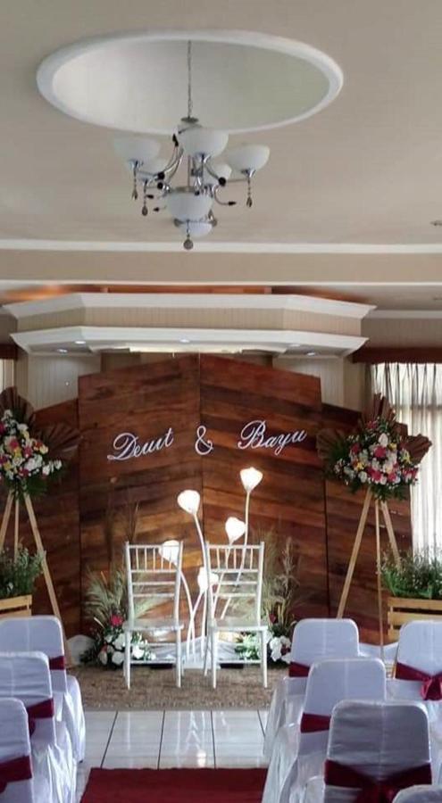 Oyo 1924 Hotel Rafflesia Sukabumi Exterior foto