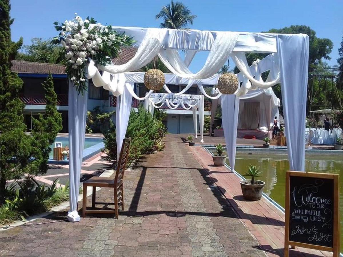 Oyo 1924 Hotel Rafflesia Sukabumi Exterior foto
