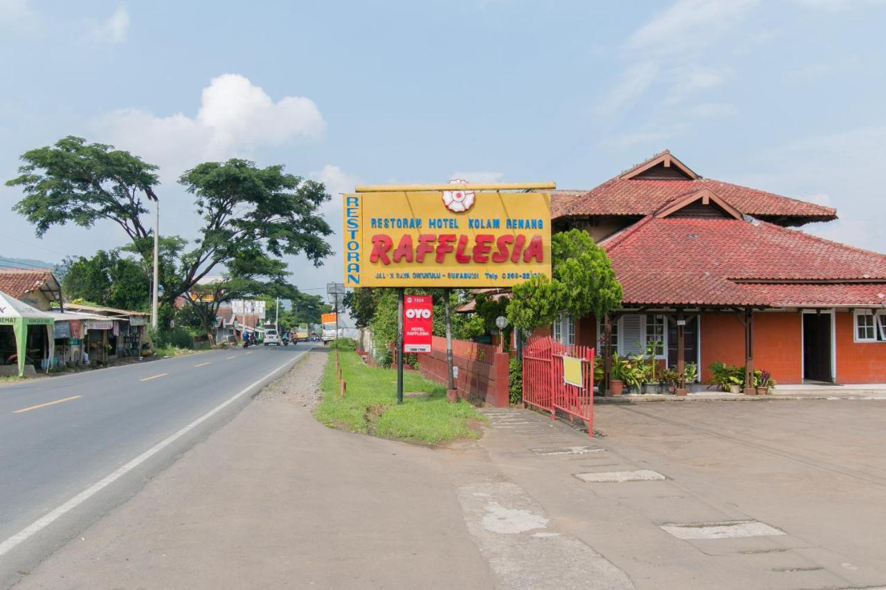 Oyo 1924 Hotel Rafflesia Sukabumi Exterior foto